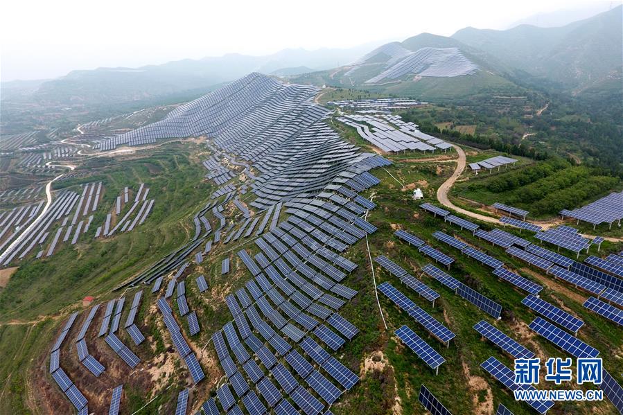 (在习近平新时代中国特色社会主义思想指引下——新时代新作为新篇章·图文互动)(7)中条山下绿意浓——一个“资源穷县”的生态发展之路