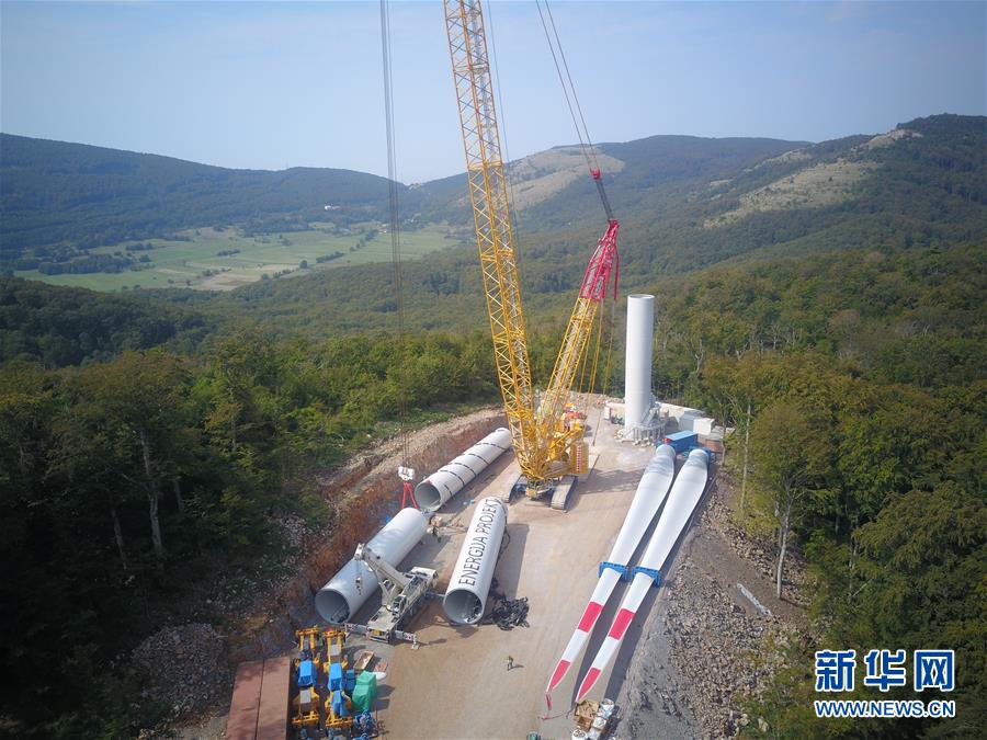 (国际·图文互动)(1)通讯:与天气和疫情“赛跑”——中企全力推进克罗地亚风电项目